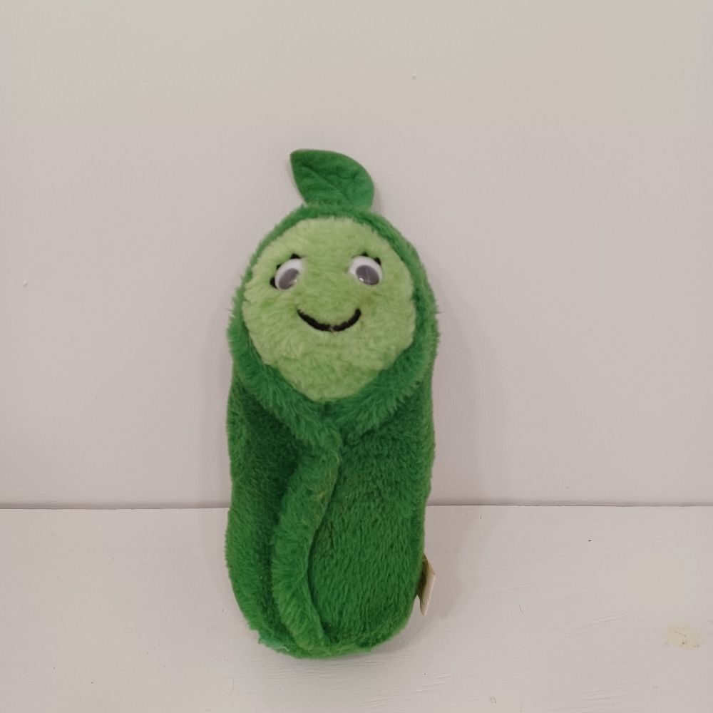 Vtg. 1982 Sweetie Pea Del Monte plush.